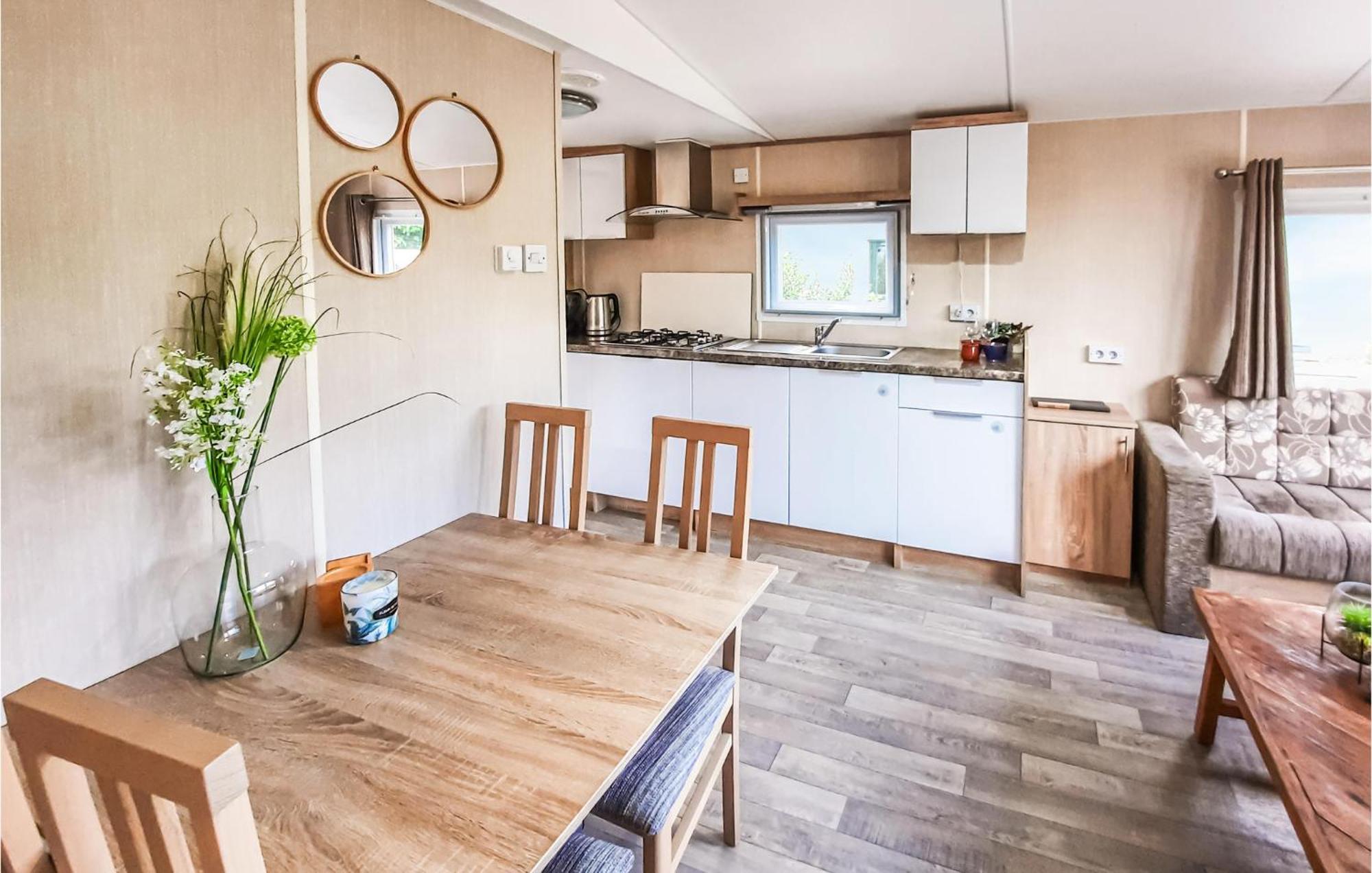 3 Bedroom Beautiful Home In Heinkenszand מראה חיצוני תמונה
